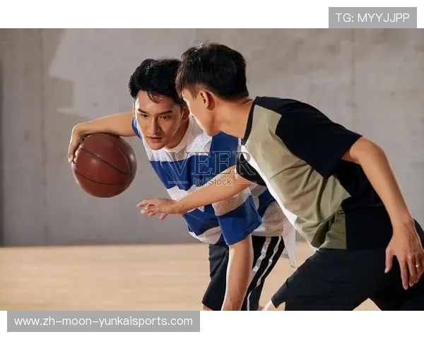 180男生篮球(180男生打篮球图片)世界杯体育论坛 180男生篮球(180男生打篮球图片)世界杯体育论坛